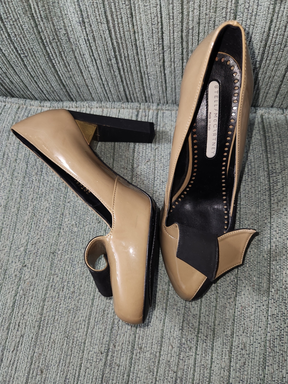 🍉Stella McCartney Beige Patent Peep-Toe Heels